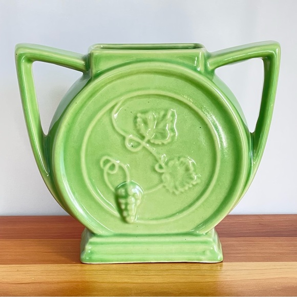 Green Art Deco Style Vase Rare Alamo Pottery MCM Greek God Pan & Grapevine - Picture 2 of 11